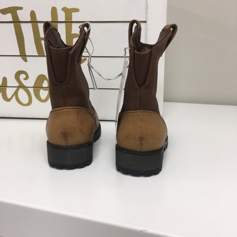 Cat & Jack Toddler Boots Brown Size 6 - Picture 3 of 8